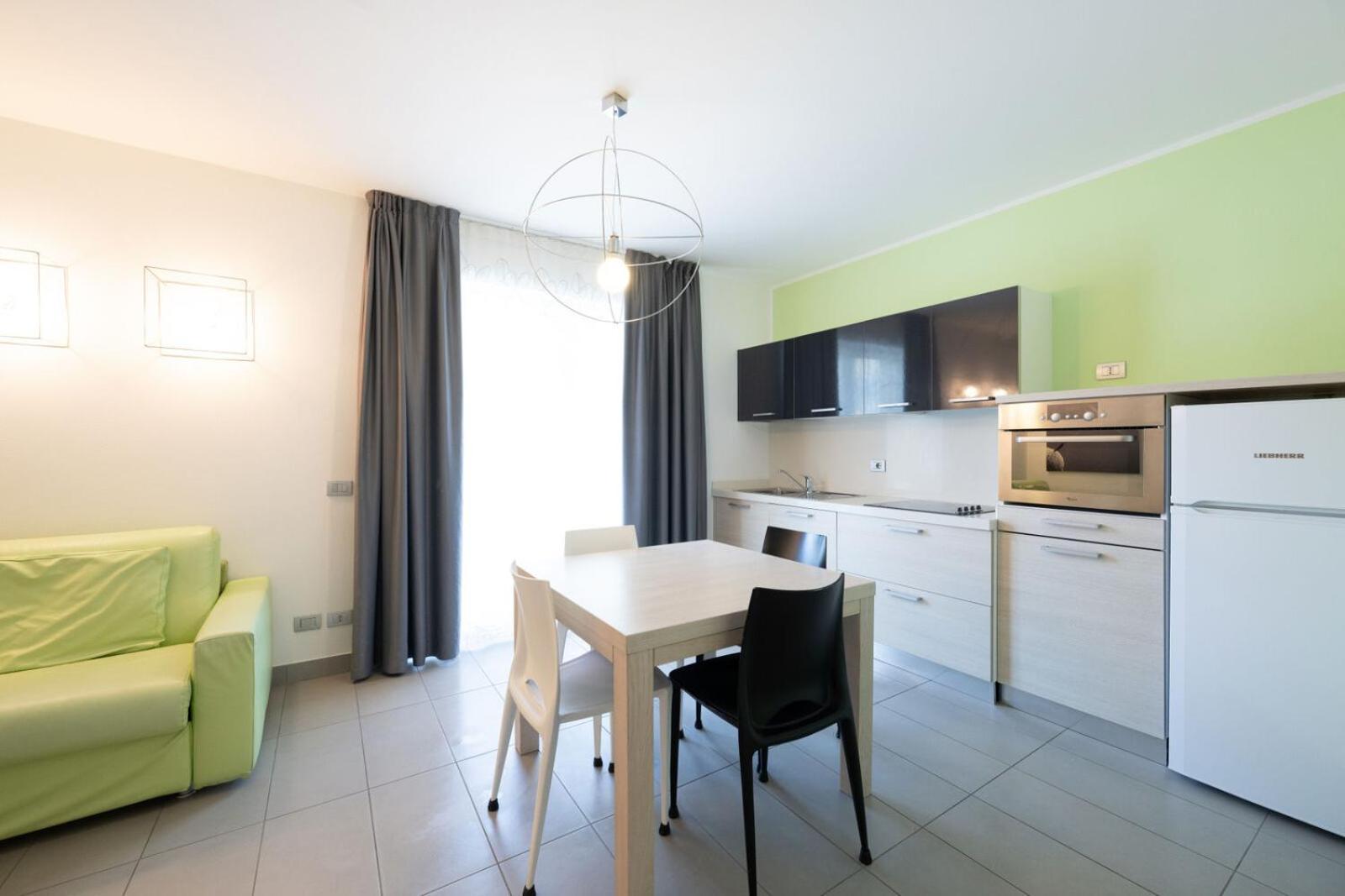 Residence Desiree Рива-дель-Гарда Екстер'єр фото
