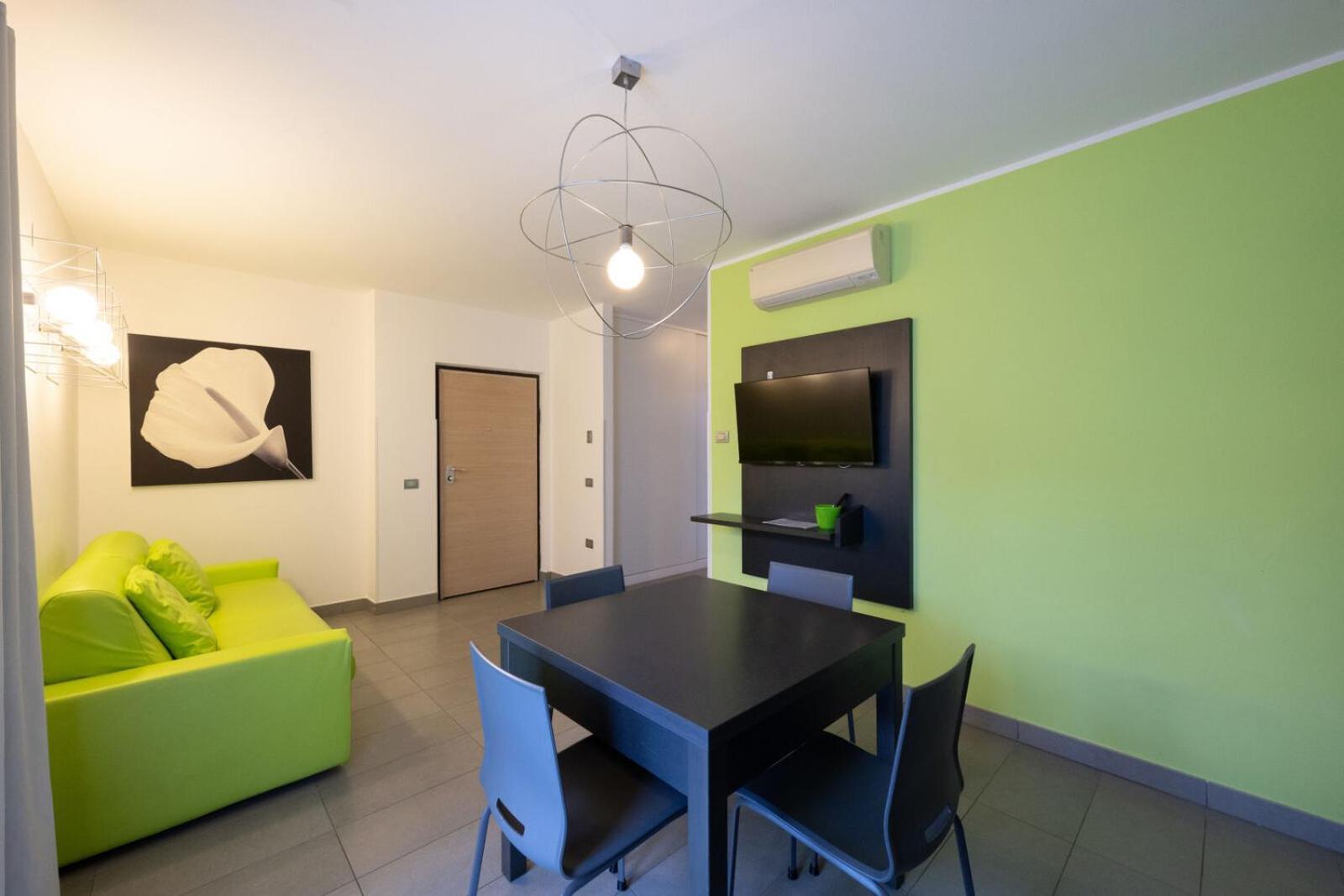 Residence Desiree Рива-дель-Гарда Екстер'єр фото